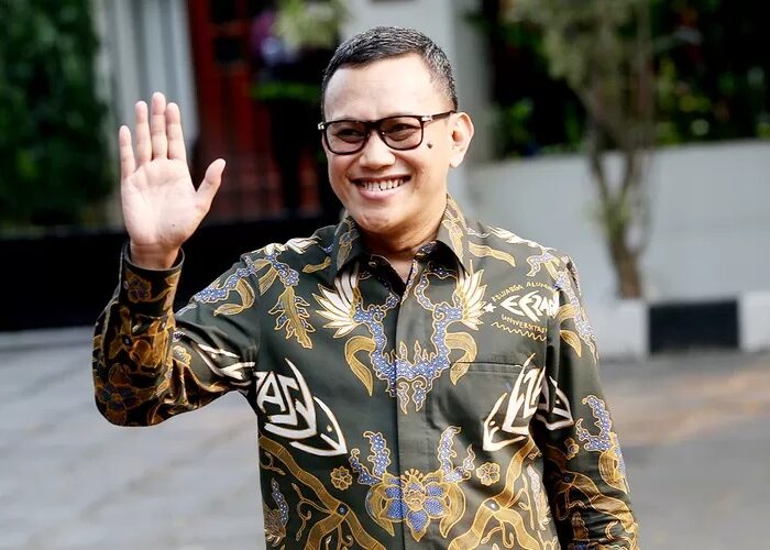 Abdul Kadir Karding Klarifikasi Soal Foto Bermain Domino dengan Menteri Kehutanan dan Azis Wellang